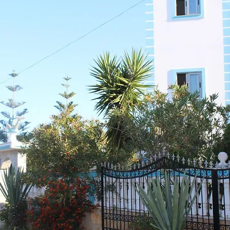 Szálloda Esmeralda & Restaurant Ksamil