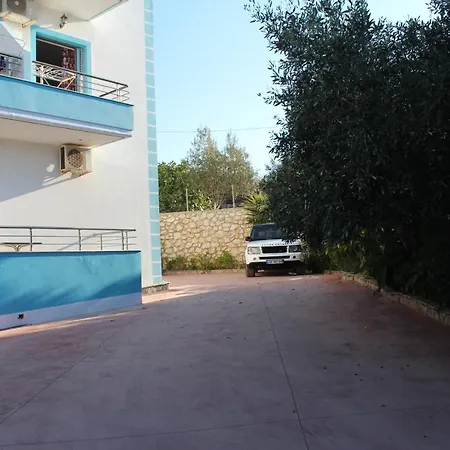 Esmeralda & Restaurant