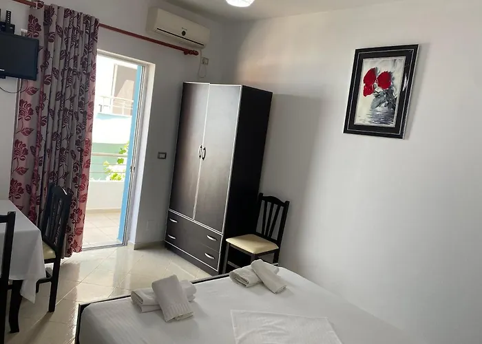 Esmeralda & Restaurant