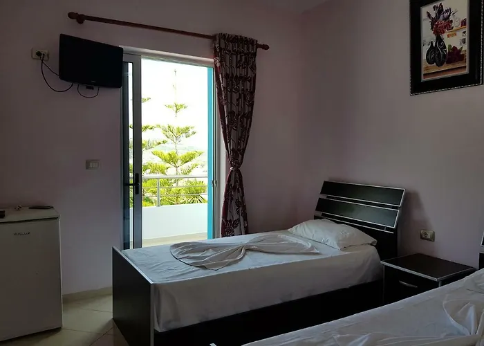 Esmeralda & Restaurant