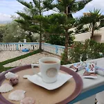 Esmeralda & Restaurant 2* Ksamil
