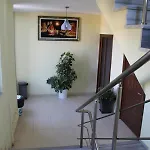 Esmeralda & Restaurant Hotel