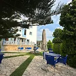 Hotel Esmeralda & Restaurant 2*