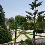 Esmeralda & Restaurant Hotel Ksamil