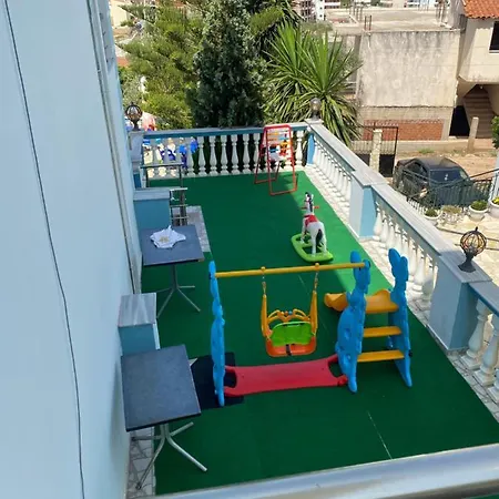 Esmeralda & Restaurant 2* Ksamil