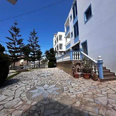 Hotel Esmeralda & Restaurant 2*