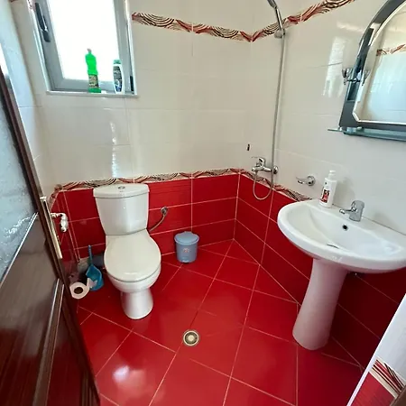 Hotel Esmeralda & Restaurant Ksamil