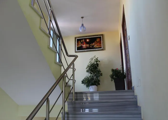 Esmeralda & Restaurant 2* Ksamil