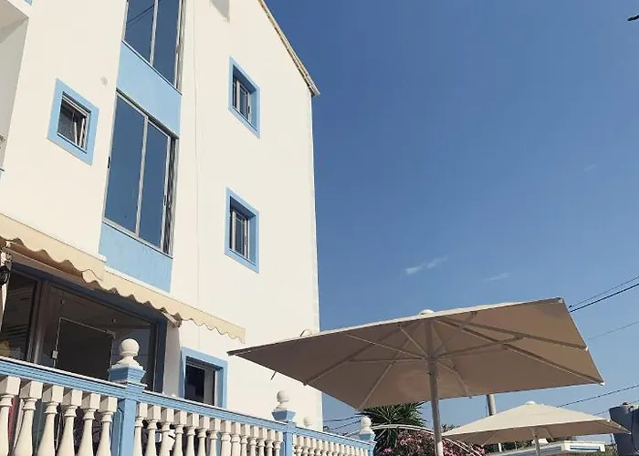 Esmeralda & Restaurant 2* Ksamil