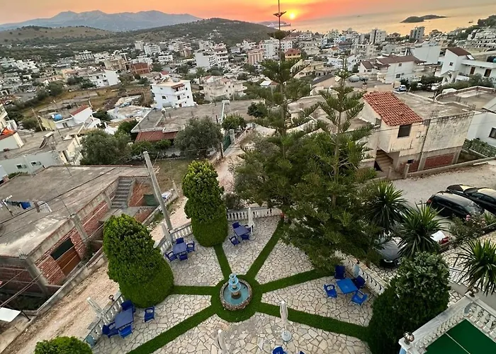 Esmeralda & Restaurant Hotel Ksamil