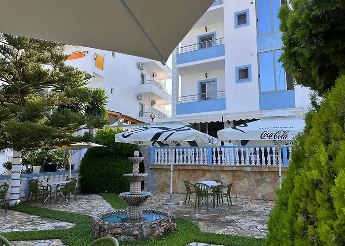 Hotel Esmeralda & Restaurant